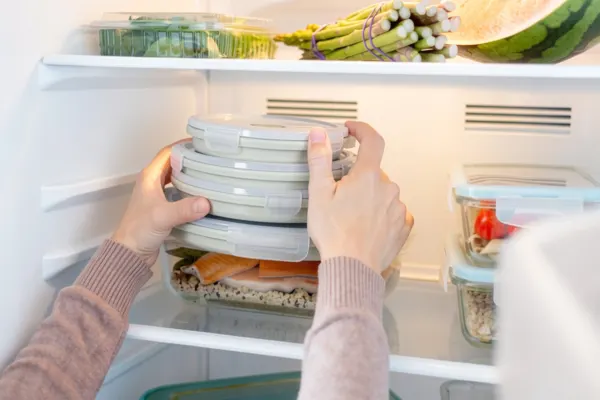put the best salad storage containers for fridge into the freezer