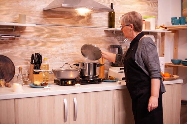 How to Organize Kitchen Drawers: Kitchen Storage and Organization
