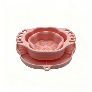 Silicone cleaning brush with foldable design – soft food-grade material cleans makeup sponges, brushes, puffs without damage. Portable cat paw shape in 3 colors.