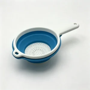 Collapsible Colander with Handle — Foldable Pasta & Vegetable Strainer
